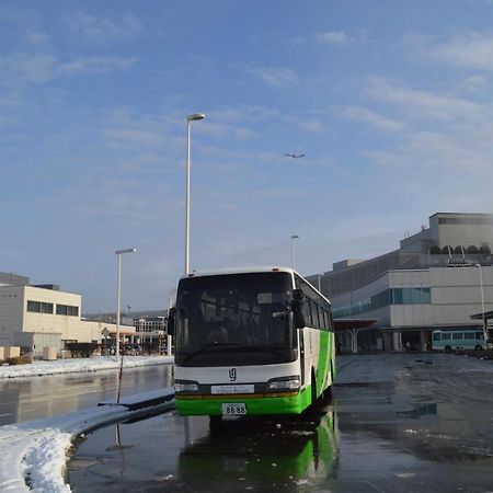 Yubari Hotel Shuparo Exterior photo